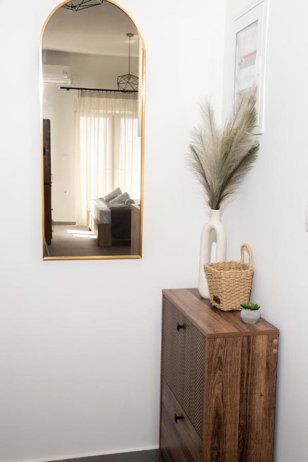 Volos Nest Apartment ภายนอก รูปภาพ