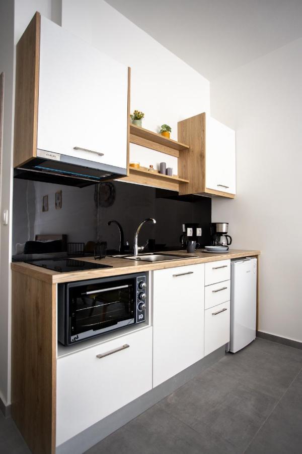 Volos Nest Apartment ภายนอก รูปภาพ